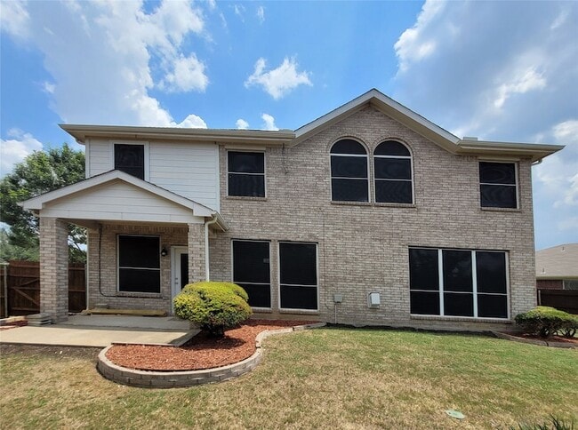 Building Photo - 2752 Stallion Dr