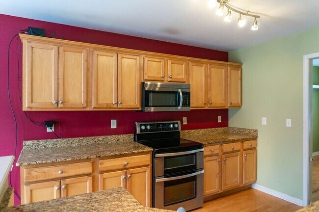 Building Photo - 40 Wayward Path