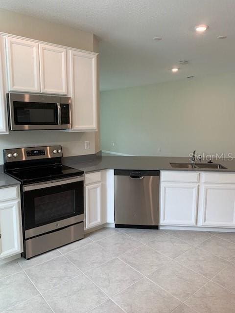 Building Photo - 16452 Champlain St