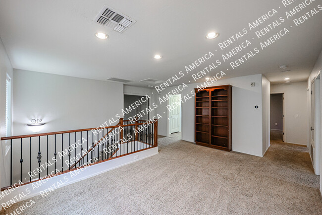 Building Photo - 21109 E Pickett St
