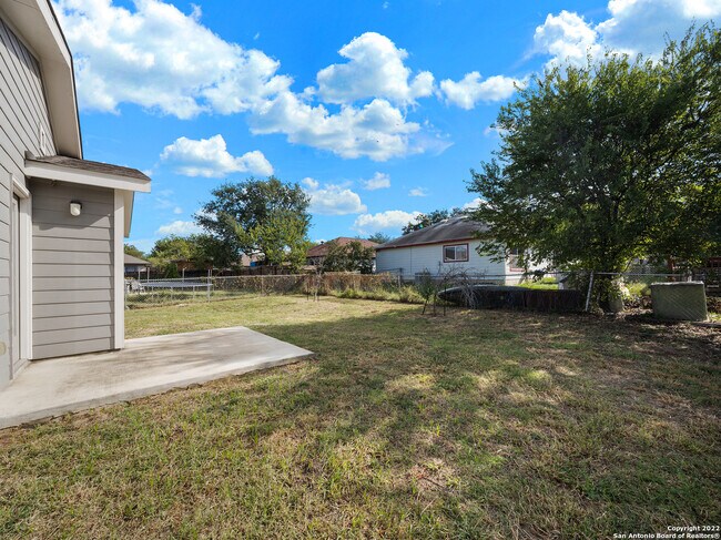 Building Photo - 130 Villa Grande