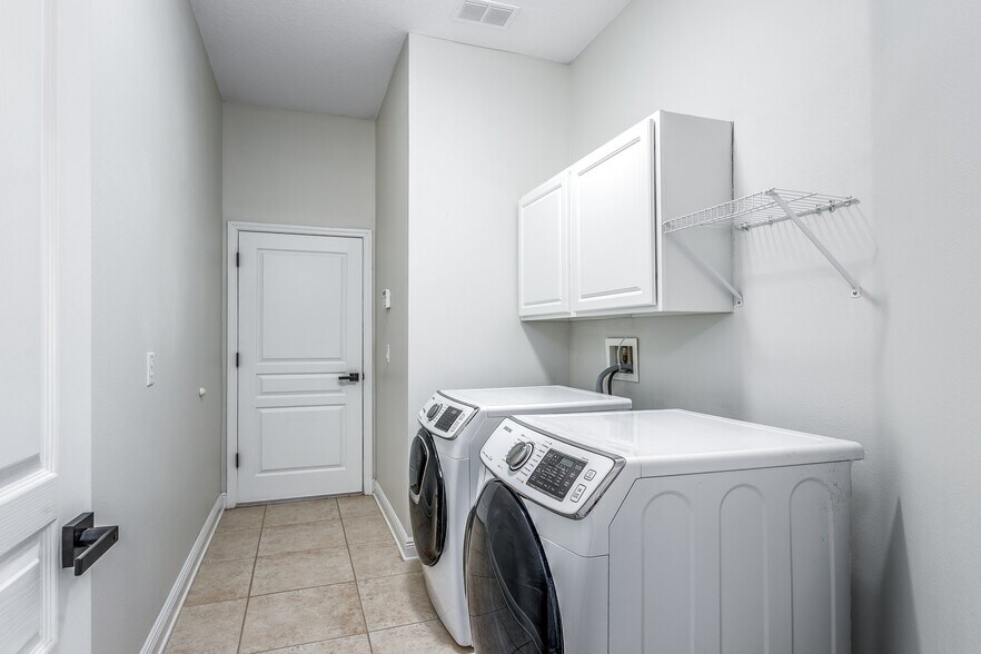 Building Photo - 11909 Mandevilla Ct