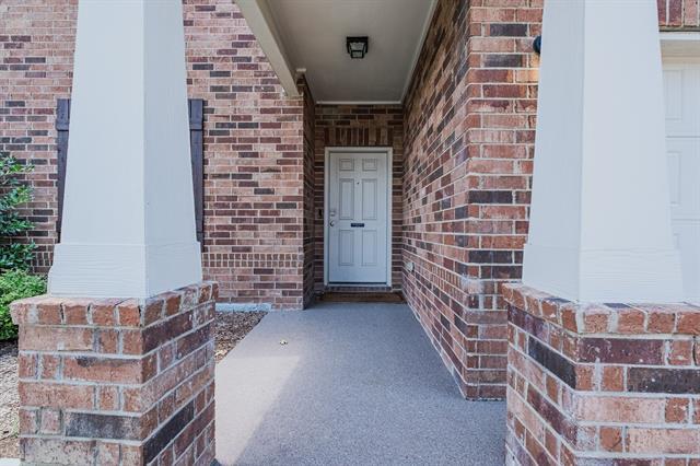 Building Photo - 2352 Old Pecos Trail