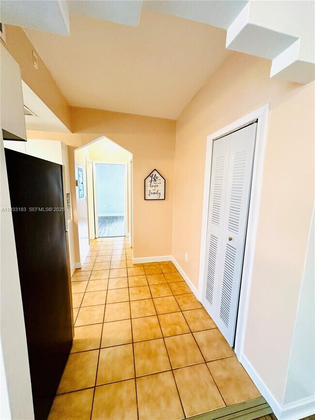 Building Photo - 540 15th St