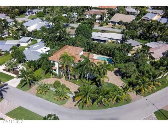 Building Photo - 355 NE 3rd Ct