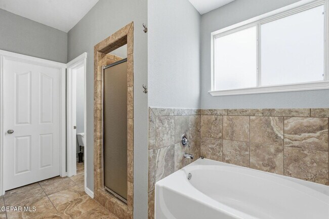 Building Photo - 1756 Plumed Quail Ln