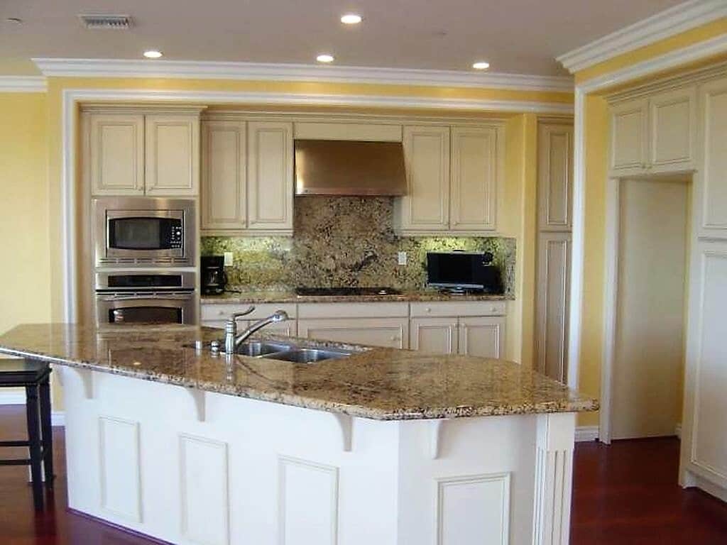 Building Photo - 1211 Chesapeake Dr