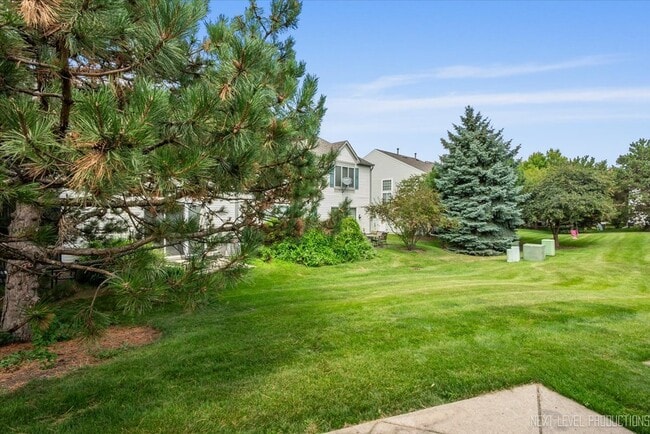 Building Photo - 2553 Carrolwood Rd