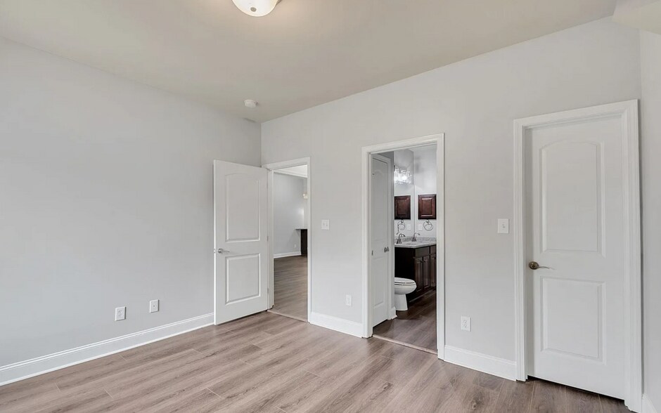 Building Photo - 24580 Silent Spring Dr