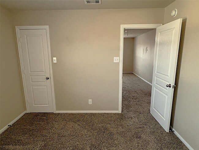 Building Photo - 17222 Hannah Oaks Ln