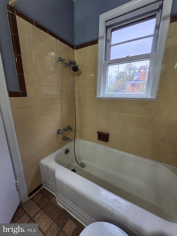 Building Photo - 13723 Dumfries Rd