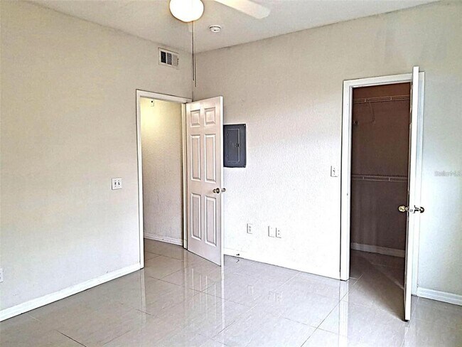 Building Photo - 13304 Sanctuary Cove Dr