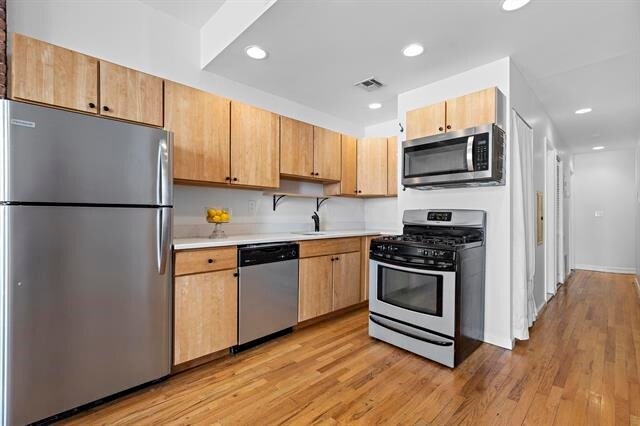 Building Photo - 159 14th St