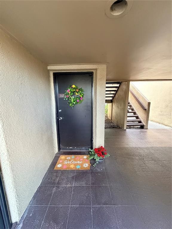 Building Photo - 720 N Village Dr