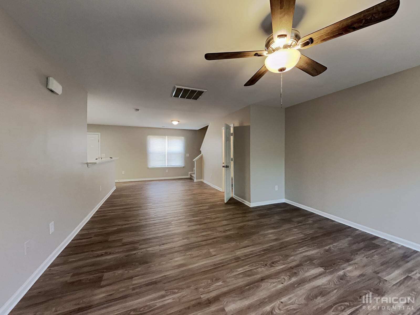 Building Photo - 1316 Crandon Dr