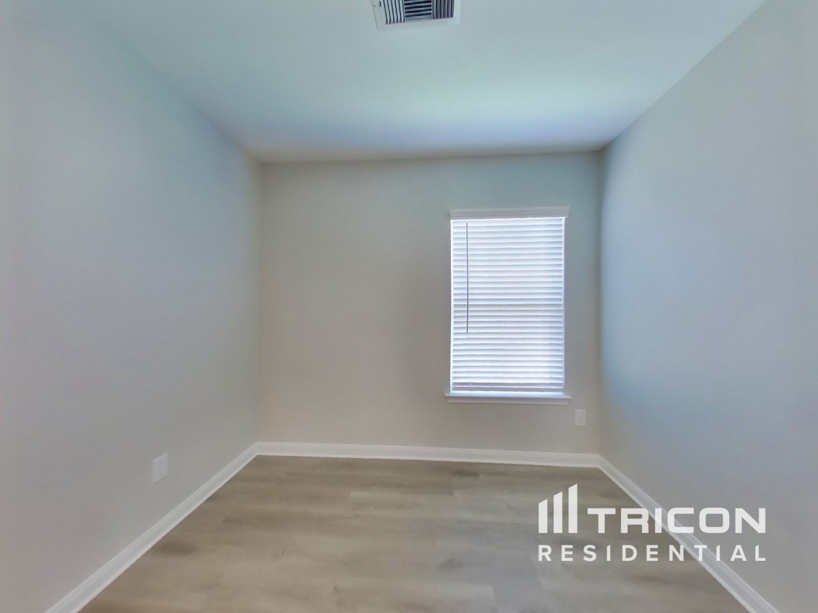 Building Photo - 23020 Shakespeare Dr