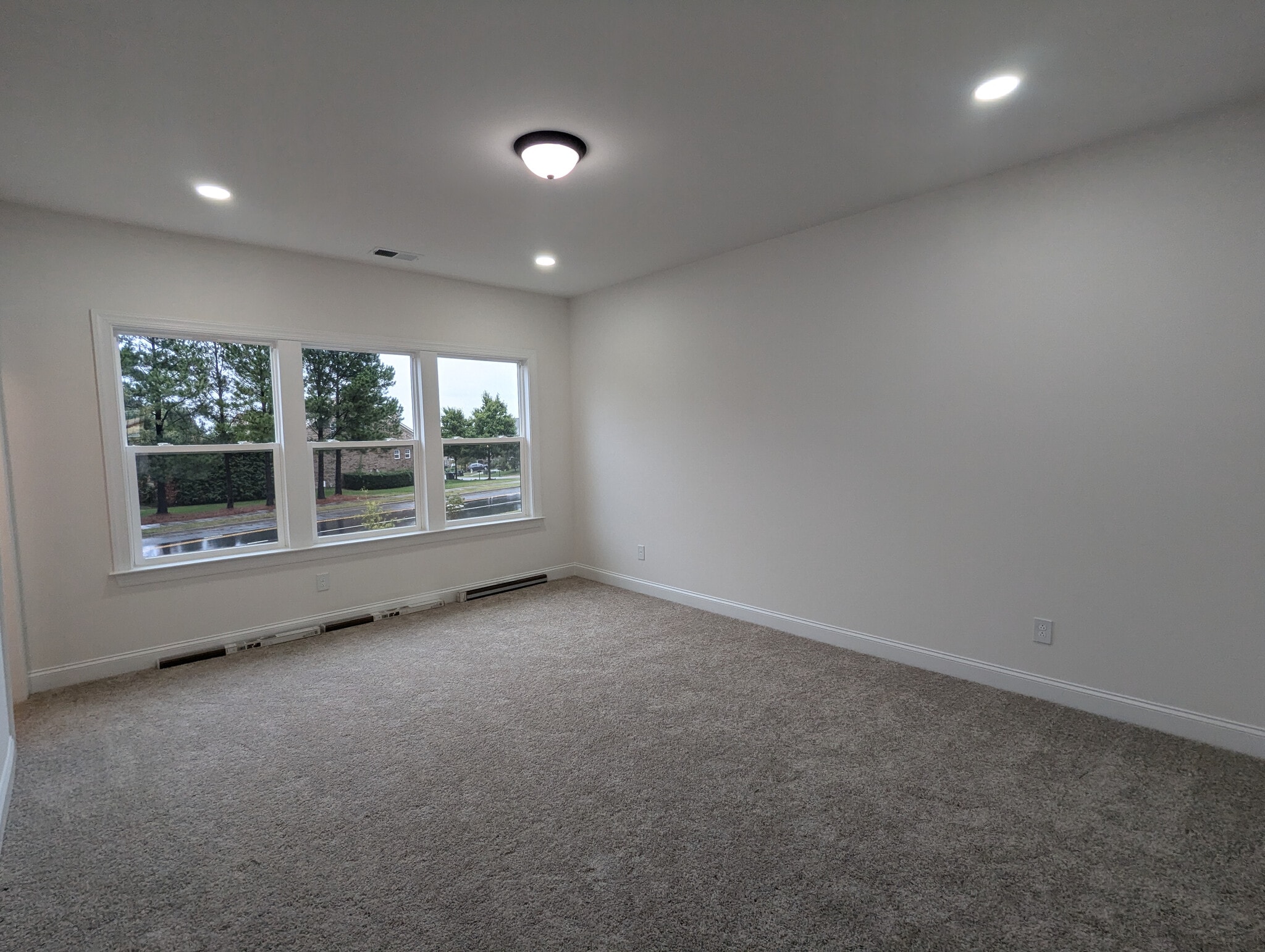 Building Photo - Room in Townhome on Walnut Hill Rd NW