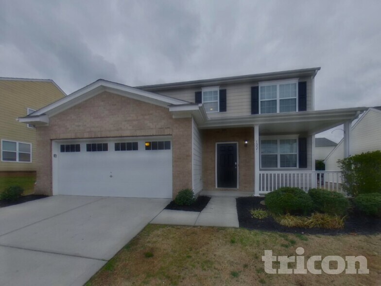 Building Photo - 1021 Skillbeck Rd