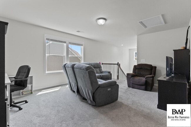Building Photo - 210 Fls Rdg Ln