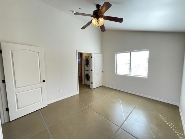 Building Photo - 12465 Hillpoint Ct
