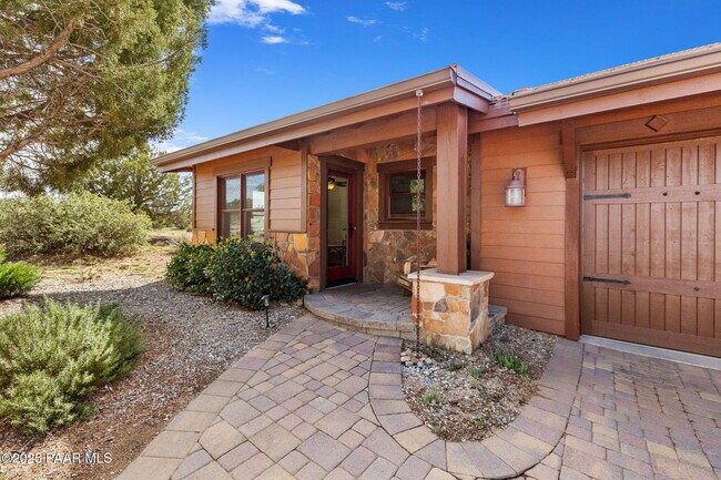 Building Photo - 14415 N Sandia Ln