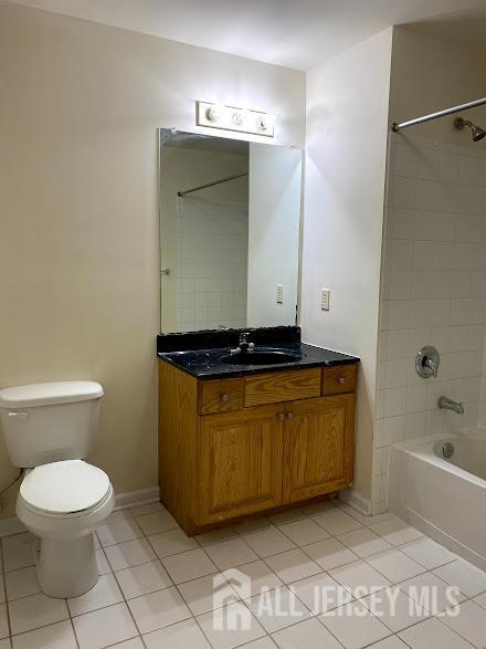 Building Photo - 731 Cedar Ct