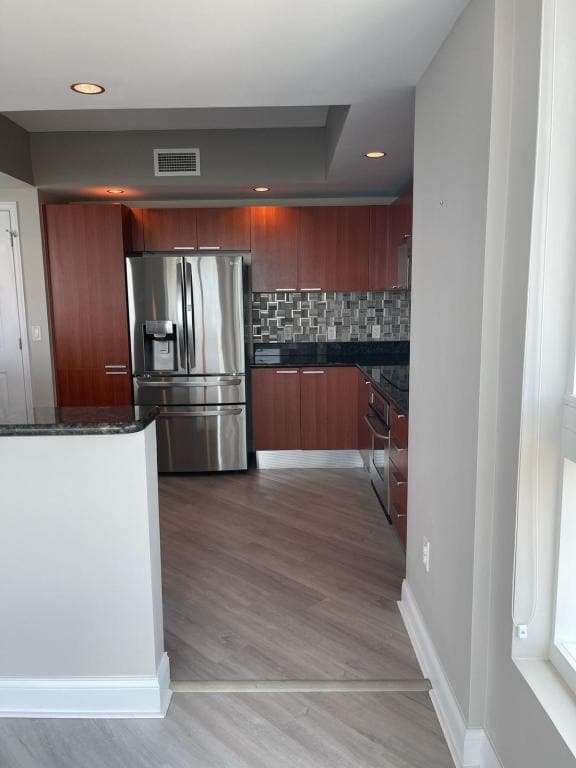 Building Photo - 241 Riverside Dr