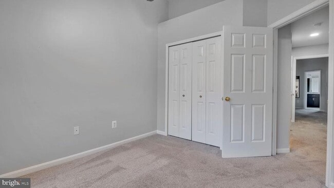 Building Photo - 2453 Cheyenne Dr