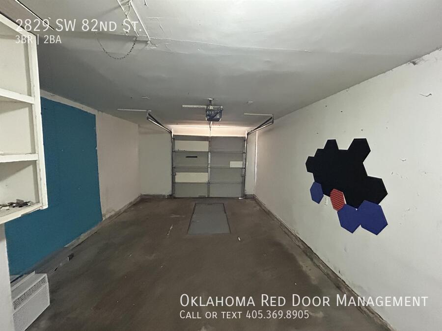 Building Photo - 2829 SW 82nd St