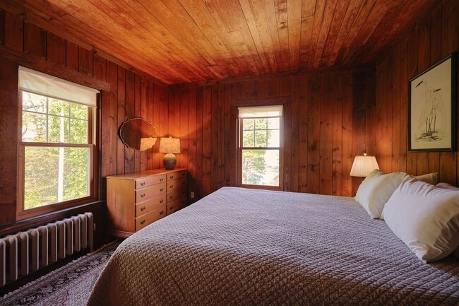 Building Photo - Winter Rental: Tidebend – Exceptional 6-Bedroom Home Overlooking the Annisquam River