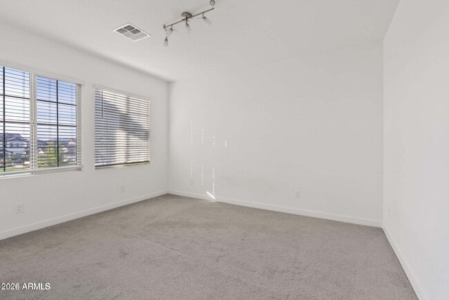 Building Photo - 9415 E Supernova Dr