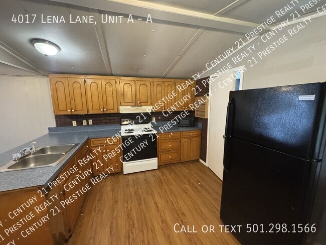 Building Photo - 4017 Lena Ln