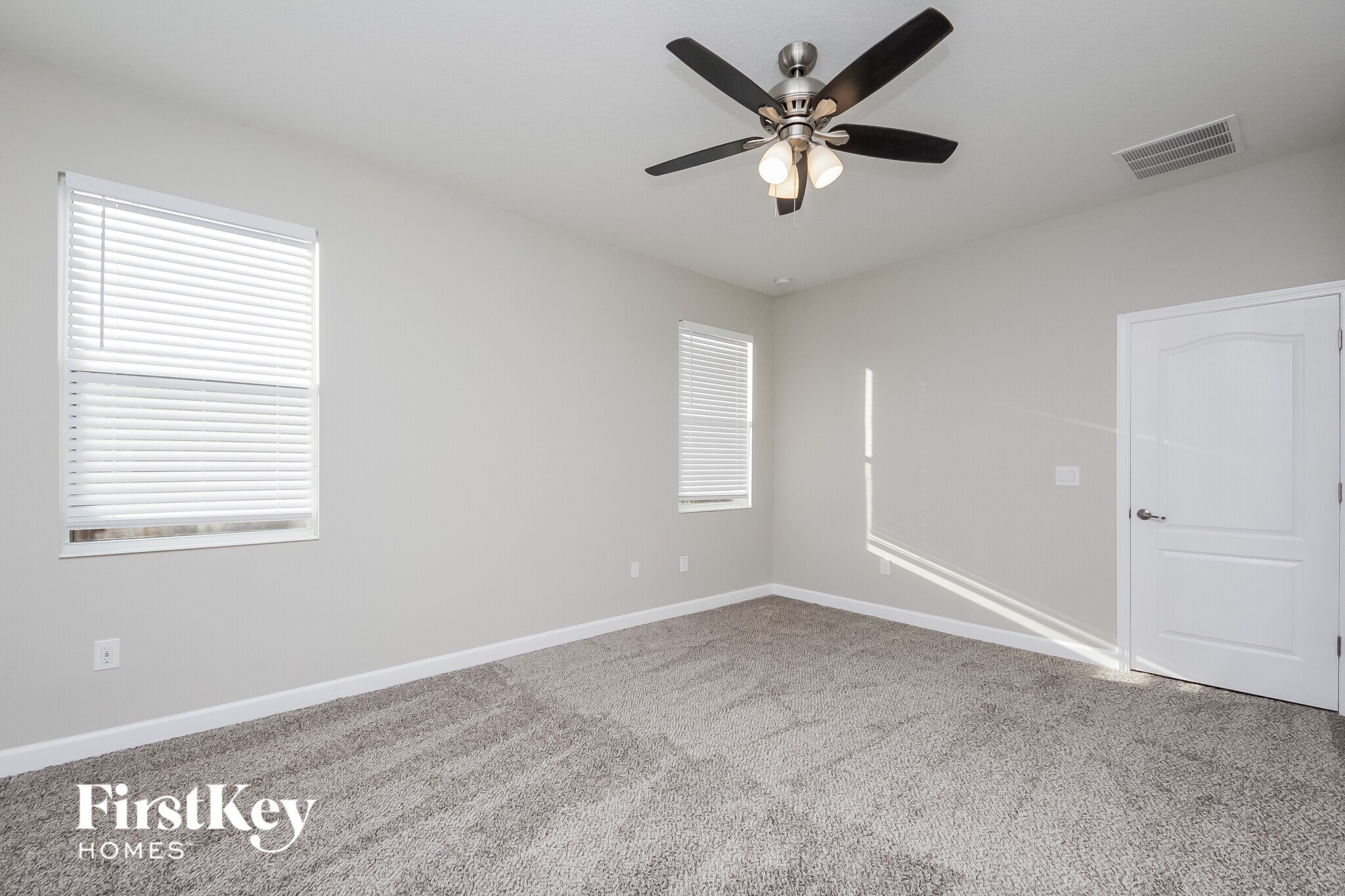 Building Photo - 1958 Pantheon Dr