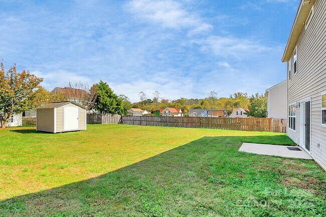 Building Photo - 7115 Simbrah Way