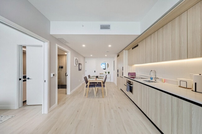 Building Photo - 40 NW 3rd St