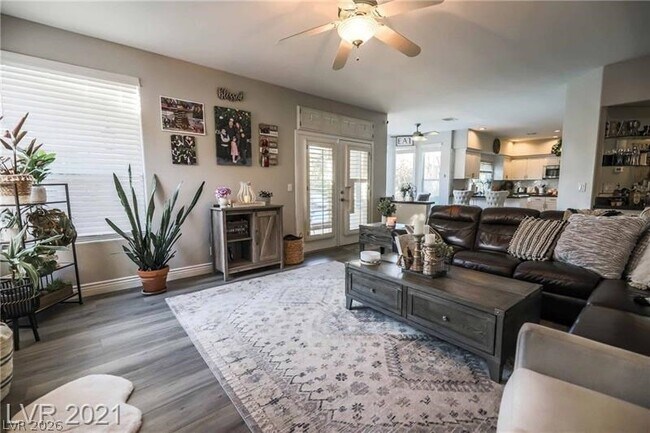 Building Photo - 2237 Fiero Dr