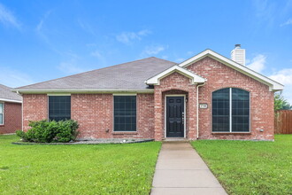 Building Photo - 1748 Cansler Ln