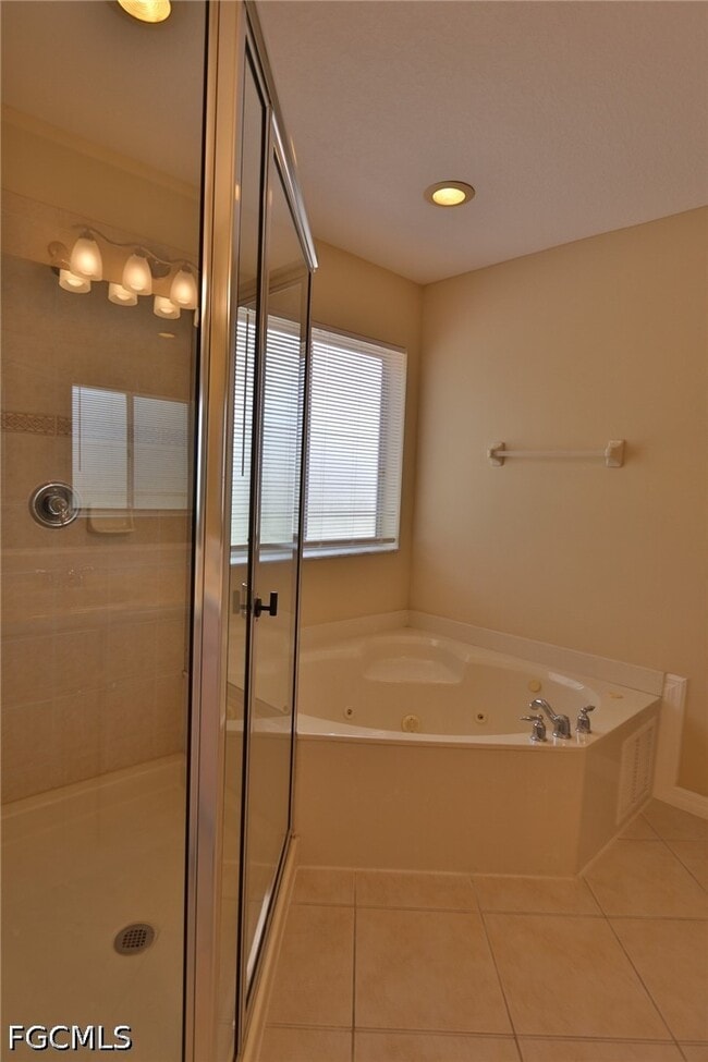 Building Photo - 17615 Brickstone Loop
