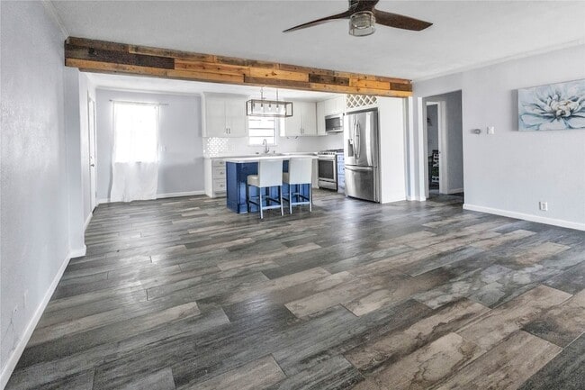 Building Photo - 2848 Azalea Ave