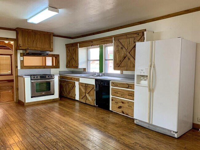 Building Photo - 1510 Piedmont