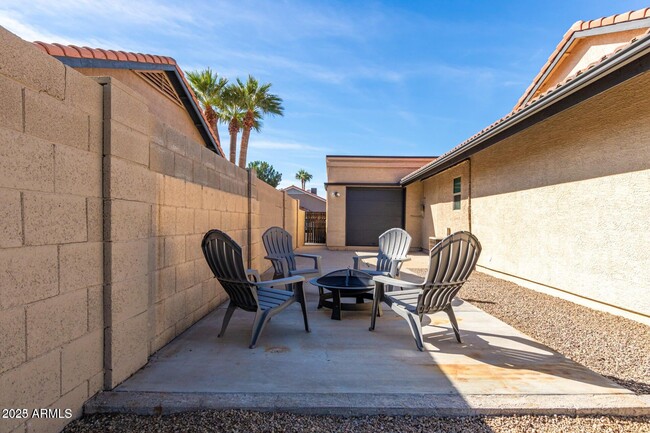 Building Photo - 15805 N 60th Way