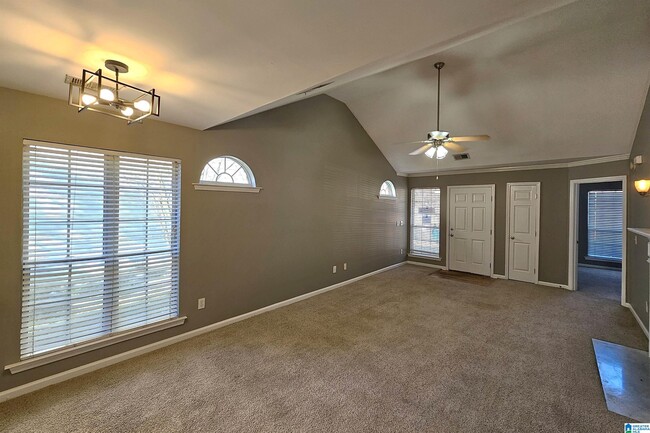 Building Photo - 356 Rocky Ridge Cir