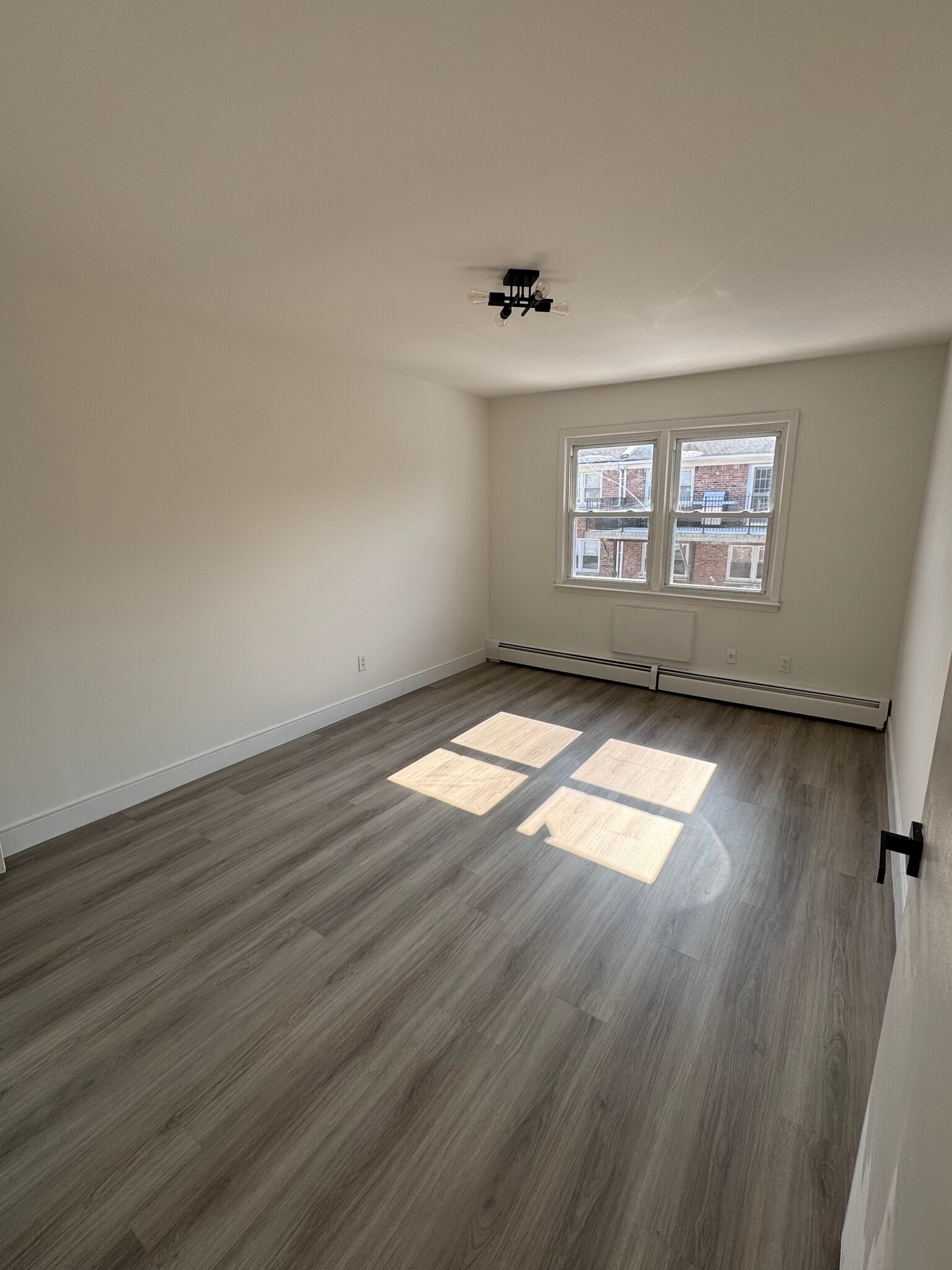 Building Photo - 15704 17th Rd