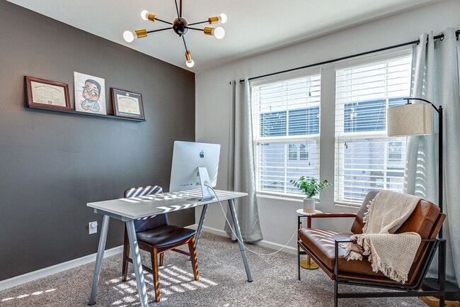 Building Photo - Beautiful 3 Bed, 2/1 Bath Mount Juliet Tow...