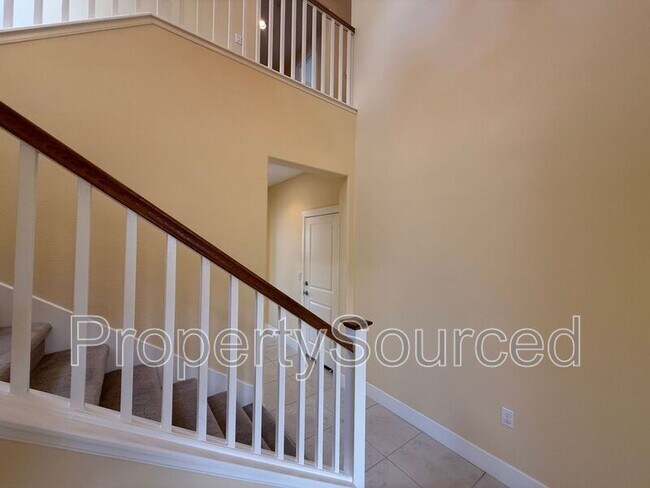 Building Photo - 18517 Admiral Way