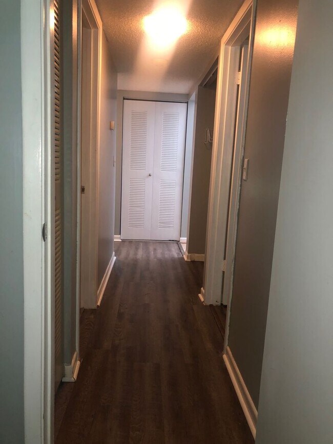 Building Photo - 170 Palmetto Woods Ct