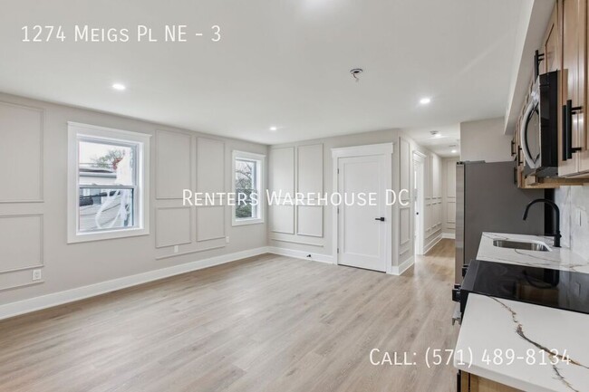 Building Photo - 1274 Meigs Pl NE