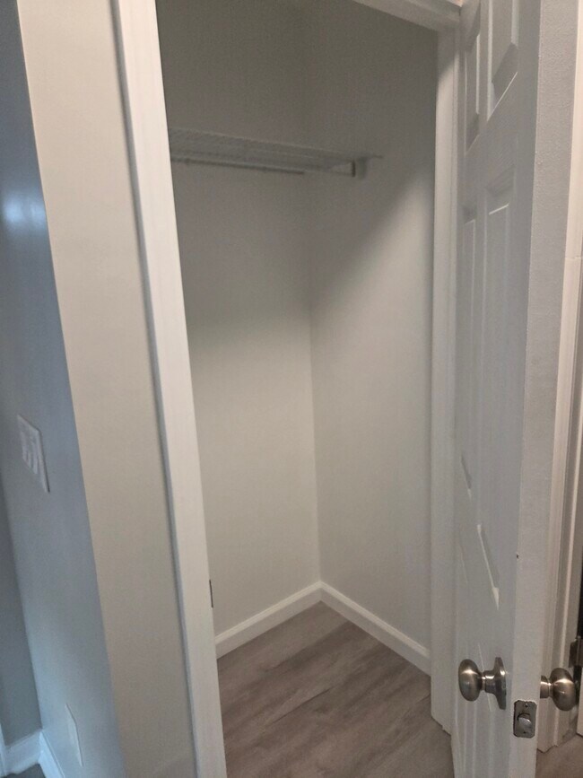 Building Photo - 4509 Deauville Way