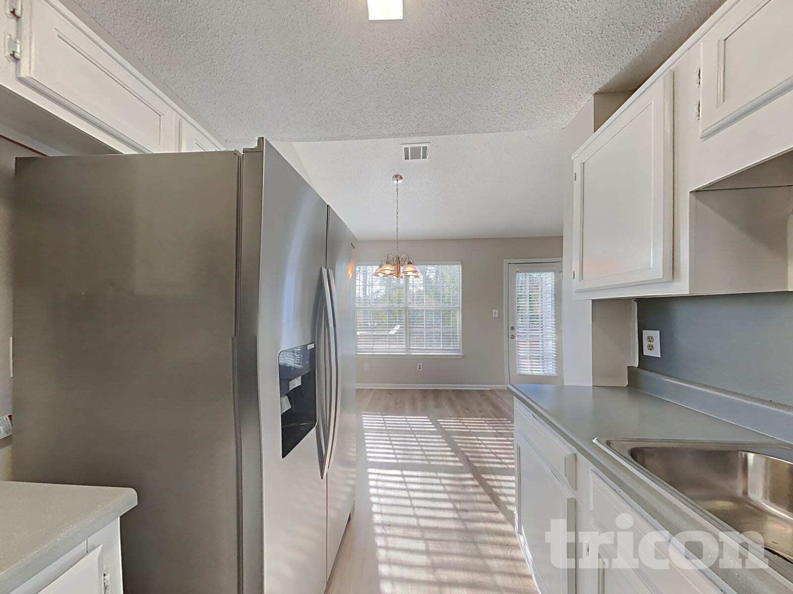 Building Photo - 7029 New Dale Rd