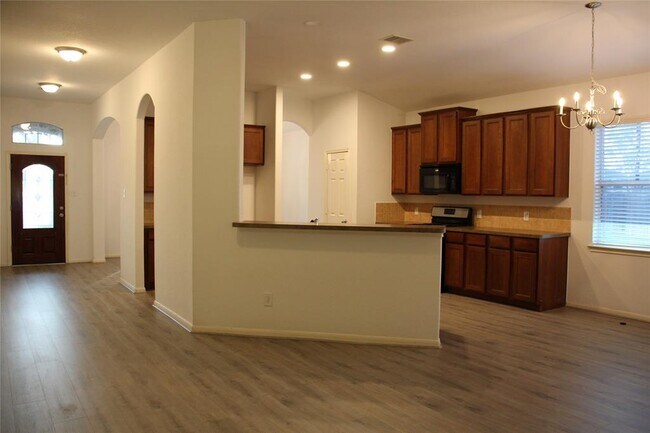 Building Photo - 7301 Stonelick Ct